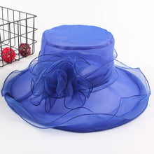 Load image into Gallery viewer, Women Spring and Summer Wide-brim Organza Hat Beach Folding Sun Hat