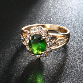 Fashion Vintage Oval Green Gem Diamond Ring, 10