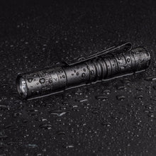 Load image into Gallery viewer, Mini LED Pen-shaped Strong Flashlight Pen Clip Torch, 9.1cm, 13.3cm
