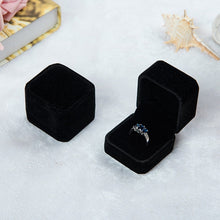 Load image into Gallery viewer, 3 PCS Wedding Jewelry Accessories Squre Velvet Jewelry Box Jewelry Display Case Gift Boxes Ring Earrings Box
