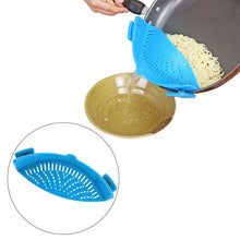 Load image into Gallery viewer, Silicone Pot Filter Kitchen Clip Pot Filter Drain Excess Liquid Drain Pasta Vegetable Cookware