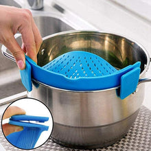 Load image into Gallery viewer, Silicone Pot Filter Kitchen Clip Pot Filter Drain Excess Liquid Drain Pasta Vegetable Cookware