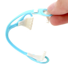 Load image into Gallery viewer, 3 PCS Plastic Three-hook Small Claw Baby Diaper BuckleRandom Color Delivery, Diaper Buckle