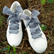 Load image into Gallery viewer, Gradient Color 4cm Width Satin Silk Ribbon Shoelaces Sneaker Sport Shoes White Shoes Laces, 60cm, 80cm, 100cm, 110cm, 120cm, 130cm