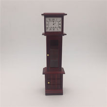 Load image into Gallery viewer, 1:12 Mini House Toy Simulation Mahogany Vintage Clock
