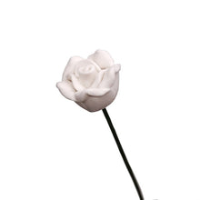 Load image into Gallery viewer, 10 PCS 1:12 Mini Doll House Garden Bedroom Scene Decoration Roses