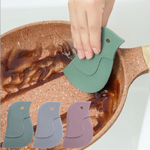 Load image into Gallery viewer, 4 PCS Penguin Shape Soft Scraper Kitchen Baking Gadget