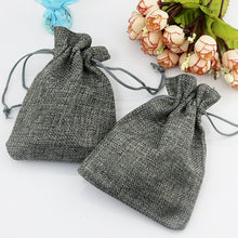 Load image into Gallery viewer, 50 PCS Multi size Linen Jute Drawstring Gift Bags Sacks Wedding Birthday Party Favors Drawstring Gift Bags, 13x18cm, 15x20cm, 17x23cm