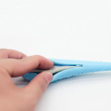 Load image into Gallery viewer, Catnip Cat Teeth Cleaning Silicone Dolphin Toy