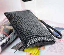 Load image into Gallery viewer, Fashion Long Crocodile Pattern Ladies Clutch Wallet
