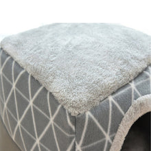 Load image into Gallery viewer, Cat Nest Capsule Four Seasons Universal Closed Cat Bed, L, XL