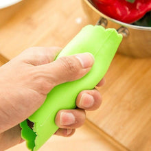 Load image into Gallery viewer, 2 PCS Kitchen Peeling Garlic Press Garlic Peeler Does Not Hurt the Hand Silicone Garlic Peeler, Green, Red, Blue