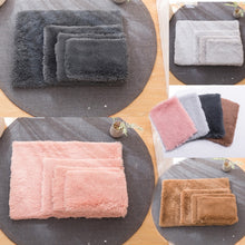Load image into Gallery viewer, Autumn and Winter Warm Universal Square Pet Cat Dog Plush Pad, S, L, XL