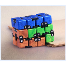 Load image into Gallery viewer, Creative Decompression Puzzle Smooth Fun Infinite Rubik Cube Toy