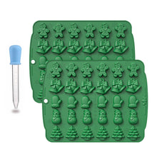 Load image into Gallery viewer, Christmas Supplies Drop Glue Mold Cake Barbecue Baking Tool, Green, Red, Chocolate