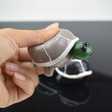 Load image into Gallery viewer, Telescopic Head Turtle Adult Decompression Funny Squeeze Vent Toy