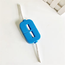 Load image into Gallery viewer, Broken Rope Restoration Magic Props Children Magic Toys Close-up Magic Show Props, Random Color Delivery