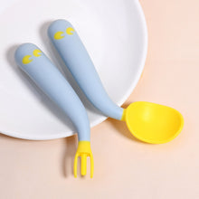 Load image into Gallery viewer, Baby Learning To Eat Bending Training Elbow Twisting Spoon Fork