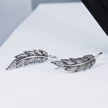 Load image into Gallery viewer, Diamond Leaf Silver Earrings Female S925 Sterling Silver Earrings, SCE215