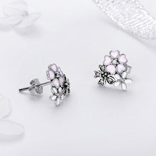 Load image into Gallery viewer, Daisy Flower Sterling Silver Earrings Temperament Female Earrings, SCE400