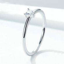 Load image into Gallery viewer, S925 Sterling Silver Ring Platinum Plated Heart Clear Ring, 6 US Size, 7 US Size, 8 US Size