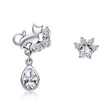 Load image into Gallery viewer, S925 Sterling Silver Cat Retro Earrings Female Earrings, SCE424