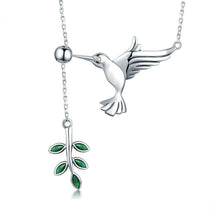 Load image into Gallery viewer, Hummingbird Greetings S925 Sterling Silver Necklace Zirconia Necklace, SCN217