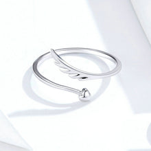 Load image into Gallery viewer, S925 Sterling Silver Angel Wings Open Ring White Gold Plated Open Ring, SCR567