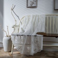 Load image into Gallery viewer, Round Lace Tablecloth Cover Cloth Retro Dining Table Coffee Table Tablecloth, 150 CM, 190 CM