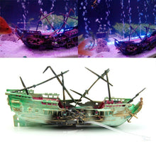 Load image into Gallery viewer, Aquarium Fish Tank Aquarium Landscaping Decoration Oxygen-enhancing Toy Rotten Shipwreck, Toy Rotten Shipwreck