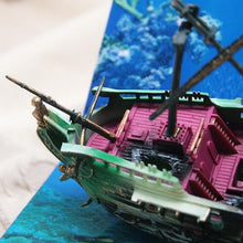 Load image into Gallery viewer, Aquarium Fish Tank Aquarium Landscaping Decoration Oxygen-enhancing Toy Rotten Shipwreck, Toy Rotten Shipwreck