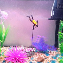 Load image into Gallery viewer, Pneumatic Fish Tank Decoration Diver Treasure Hunt Frogman Aquarium Fish Tank Landscape