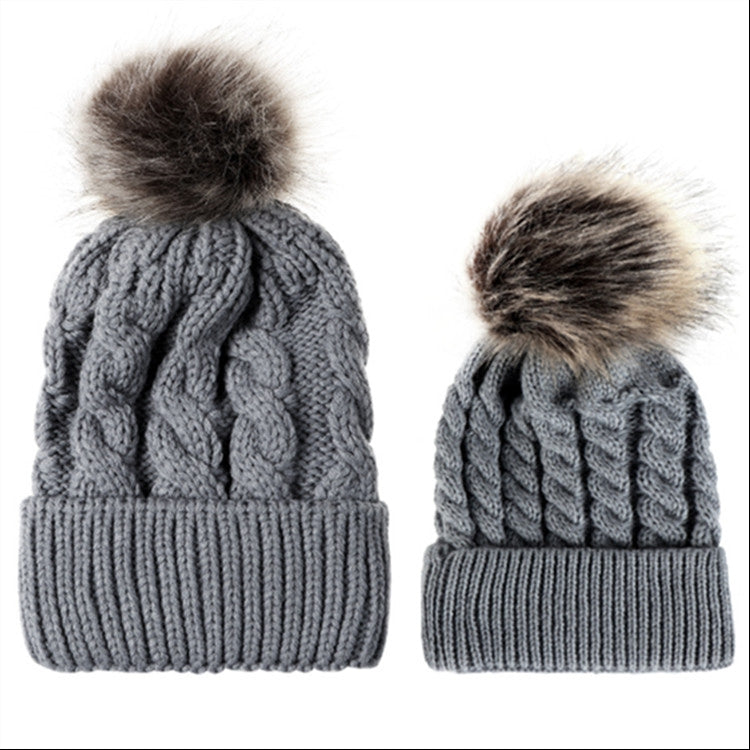 2 in 1 Autumn and Winter Parent-child Hat Set Warm Twist Texture Knit Hat with Wool Ball