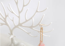 Load image into Gallery viewer, Plastic Antler Shaped Creative Ring Lipstick Rack Necklace Jewelry Cosmetic Storage Display Organizer
