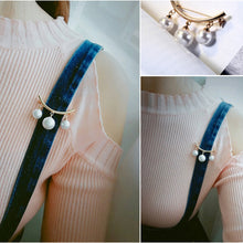 Load image into Gallery viewer, Anti Slip Pin Simple Pearl Brooch Women Accessories Cardigan Anti Wearing Pins Enamel Pin, Gold, Silver Plated