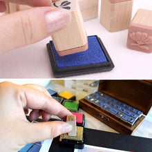 Load image into Gallery viewer, 2 PCS Creative Color Ink Pad Small Ink Pad, Size:4x4cm