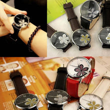 Load image into Gallery viewer, YAZOLE Ladies OL Style Four-leaf Clover Pattern Quartz Watch