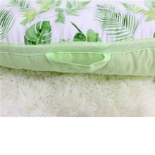 Load image into Gallery viewer, Baby Nest Bed Crib Portable Removable and Washable Crib Travel Bed Cotton Cradle for Children Infant Kids