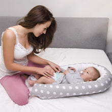 Load image into Gallery viewer, Baby Nest Bed Crib Portable Removable and Washable Crib Travel Bed Cotton Cradle for Children Infant Kids