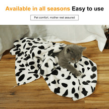 Load image into Gallery viewer, Soft Flannel Pet Blanket Dots Printed Breathable Bed Mat Warm Pet Sleeping Cushion Cover for Pet Dog Cat, S, M, L