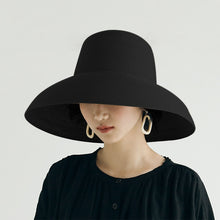 Load image into Gallery viewer, Big Eaves Straw Hat  Female Summer Sunscreen Basin Hat Beach Vacation Sunhat Fisherman Hat