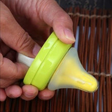Load image into Gallery viewer, 5 PCS 360 Degree Rotating Sponge yellow Baby Nipple Brush Babies Teat Cleaning Feeding Bottle Brushes Infant Pacifier Cleaner, Bottle Brushes