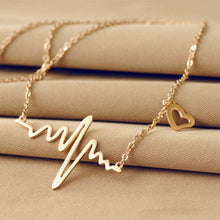 Load image into Gallery viewer, Necklace Love Shaped Titanium Steel Heartbeat Lockbone Chain Heart Pendant Necklace Female Retro Necklace Jewelry Accessorie, Gold, Silver
