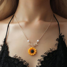 Load image into Gallery viewer, Delicate Sunflower Pendant Necklace Women Creative Imitation Pearls Jewelry Necklace