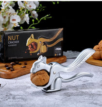 Load image into Gallery viewer, Squirrel Shape Walnut Clip Multifunctional Nut Shell Clip, Bright Color, Sand Color