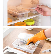 Load image into Gallery viewer, Kitchen Refrigerator Drainable Fresh-Keeping Box Food Plastic Sealed Freezer Storage Box Fish Fresh Box, 27x20x5.5cm, 27x11x6cm