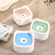 Load image into Gallery viewer, Pet Floating Drinking Bowl Without Wet Mouth Bowl Splash-Proof Drinking Bowl Pet Drinker