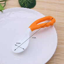 Load image into Gallery viewer, 2 PCS Baby Curved Spoon Eat Spoon Baby Pacifier Feeding Spoon Solid Supplies Curved Spoon Children Tableware, Curved Spoon
