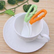 Load image into Gallery viewer, 2 PCS Baby Curved Spoon Eat Spoon Baby Pacifier Feeding Spoon Solid Supplies Curved Spoon Children Tableware, Curved Spoon