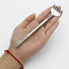 Load image into Gallery viewer, 2 PCS Extendable Back Scratcher Stainless Steel Telescopic Anti Itch Claw Massager Extender